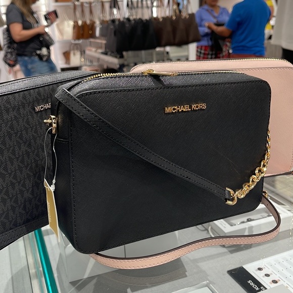 Michael Kors Jet Set Item Large East West Zip Crossbody Leather Black - Picture 17 of 17